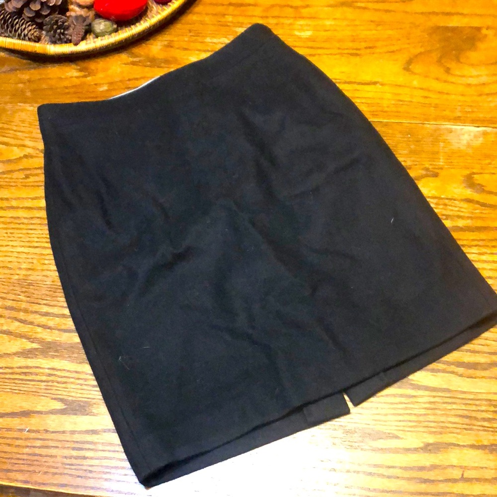 EUC J. Crew The Pencil Skirt wool blend